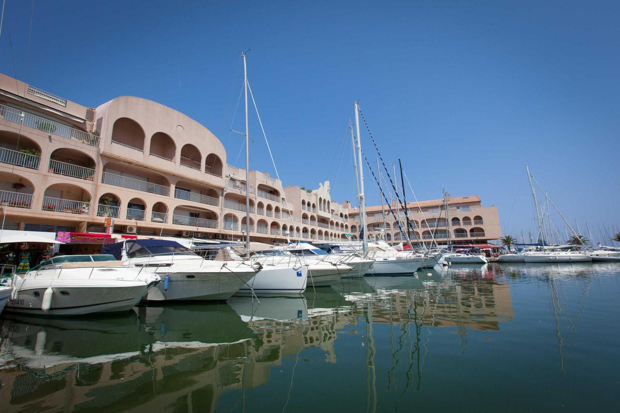 Port De L'etoile Marine * Hyeres